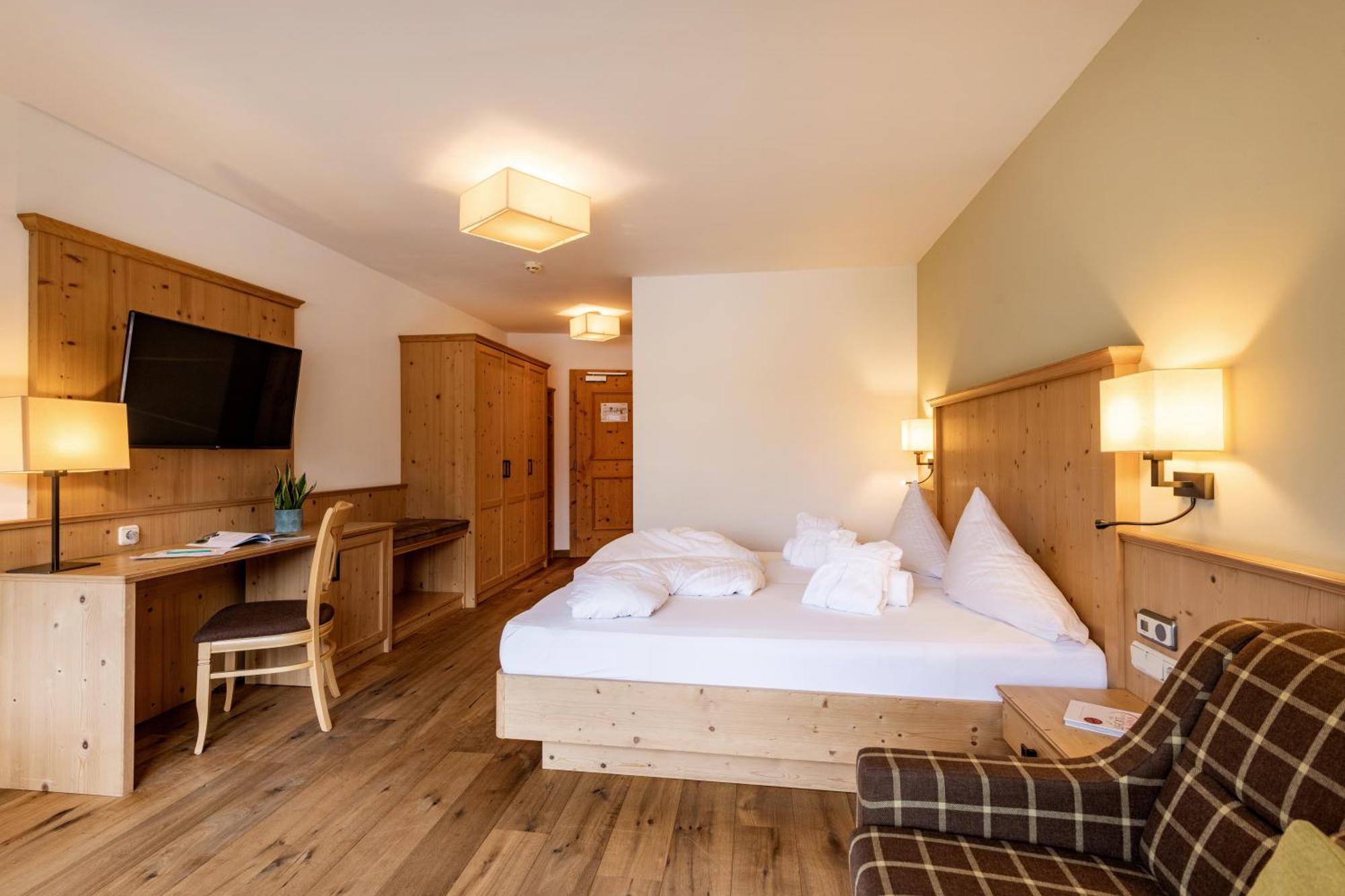 Alpen Glueck Hotel Kirchberger Hof Kirchberg in Tirol Kültér fotó